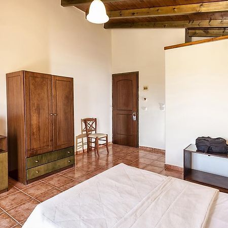 Adelais Hotel Ταυρωνίτης Εξωτερικό φωτογραφία